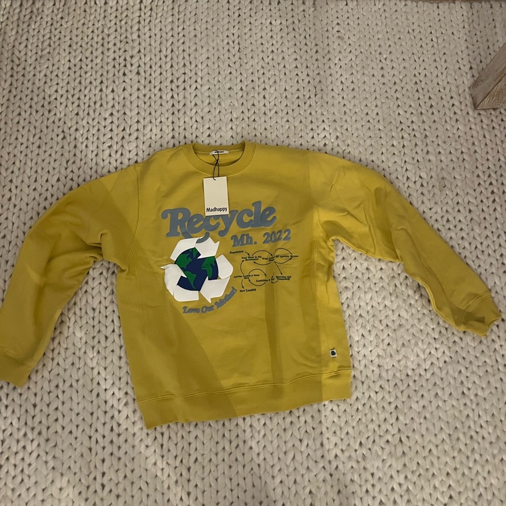 BNWT madhappy pullover